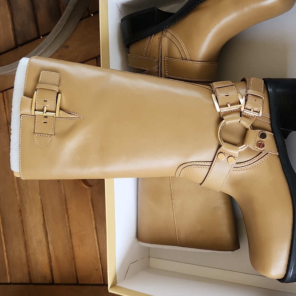 Michael Kors Husk Leather Heeled Boots - Picture 3 of 4